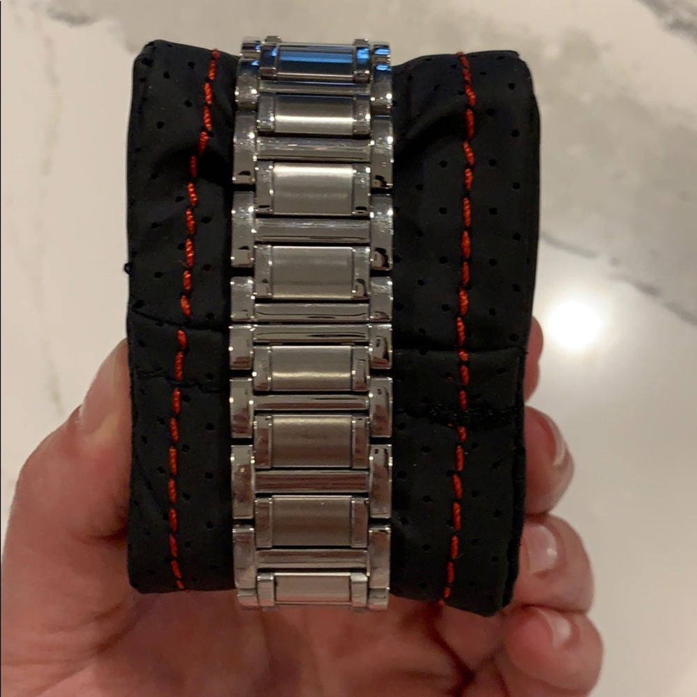 Bulova Diamond Black Men’s Watch - Picture 4 of 8